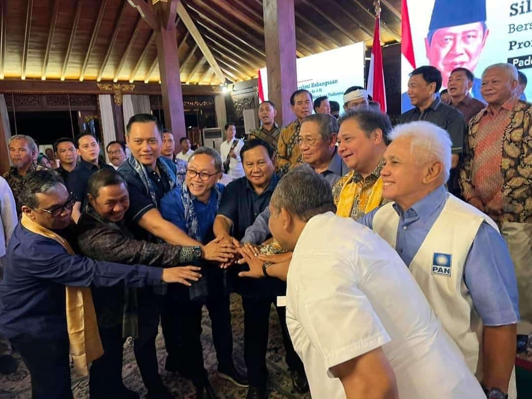 Koalisi Indonesia Maju (KIM) optimis menang dalam mengusung Prabowo Subianto sebagai calon presiden di Pemilihan Presiden (Pilpres) 2024 mendatang. Dengan bergabungnya Partai Demokrat memperkuat barisan kemenangan.