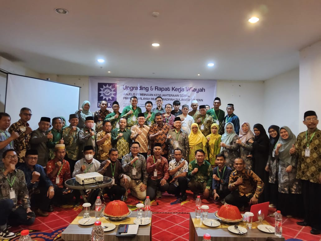 Majelis Pembinaan Kesejahteraan Sosial (MPKS) Pimpinan Wilayah (PW) Muhammadiyah Sulsel menggelar Upgrading dan Rapat Kerja Wilayah (Rakerwil) di Hotel Swiss-Belcourt, Jl Gunung Bawakaraeng Makassar, Sabtu-Minggu (6-7/10/2023). Kegiatan ini dihadiri Ketua MPKS PP Muhammadiyah hingga PDM se Sulsel.