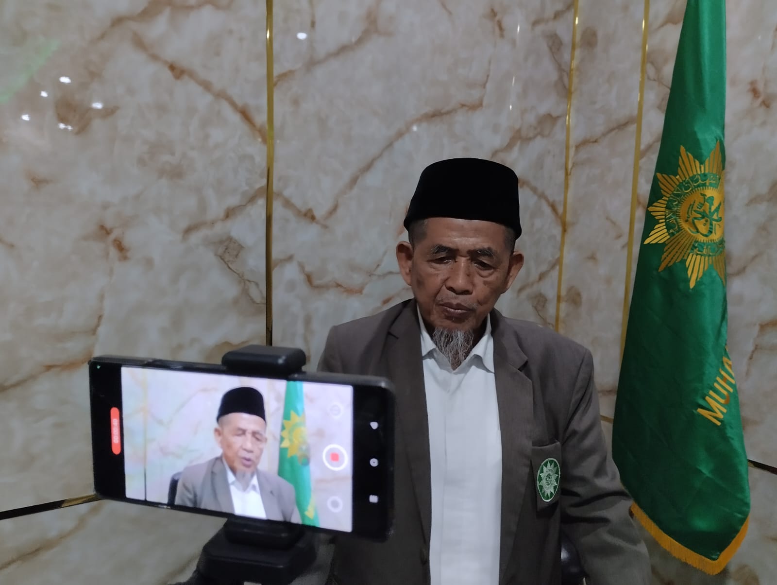 Ketua Pimpinan Daerah Muhammadiyah kota Makassar KH. Said Abd Shamad.