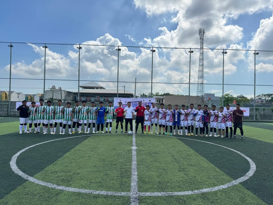 Suasana pembukaan turnamen di Lapangan Karsa Mini Soccer Makassar, Kamis(29/5/2025), kegiatan ini dilakukan sebagai semarak Milad ke-93 tahun pemuda muhammadiyah Sulsel.